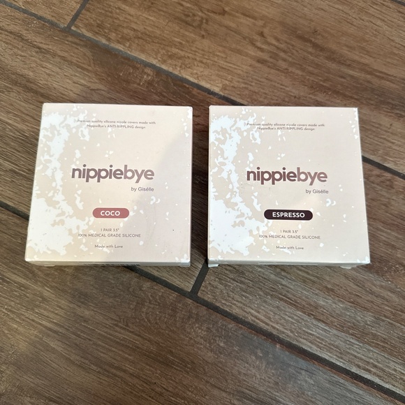 9 boxes of Bra and nipple covers - Picture 2 of 5